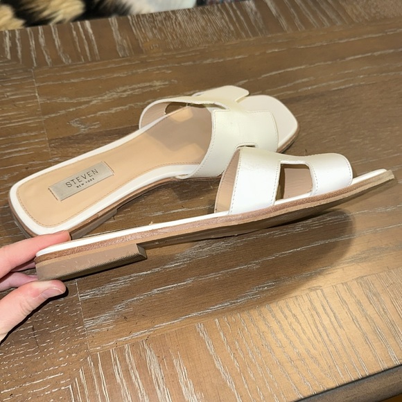 White Steven Sandals - Picture 5 of 5
